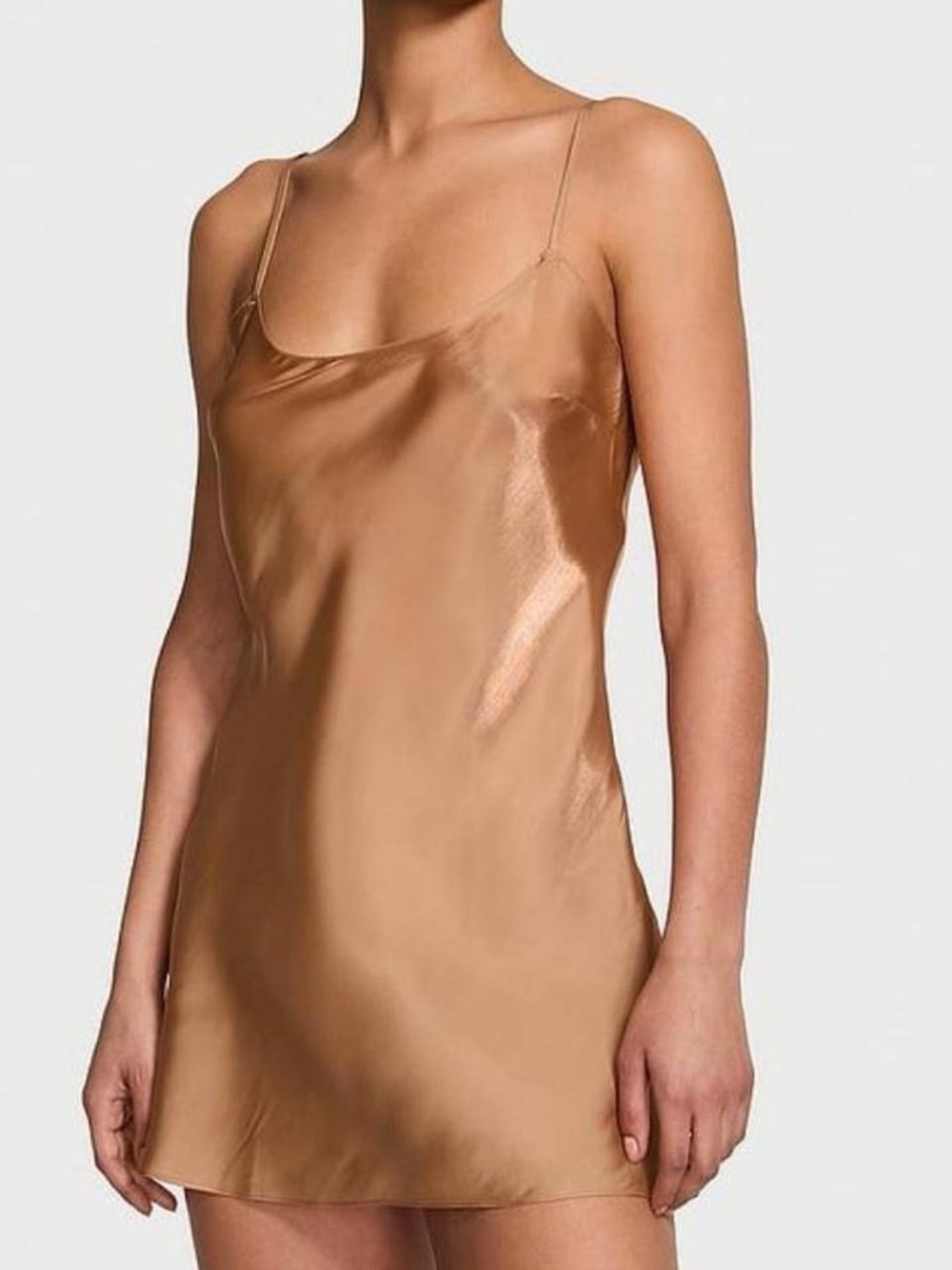 VICTORIA'S SECRET
Organza Champagne Mini Slip Dress Sz:XS